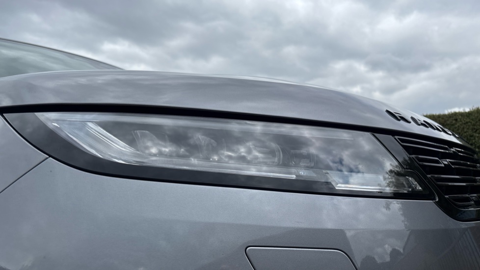Land Rover Range Rover Sport 3.0 P400 Dynamic SE 5dr Auto Petrol Estate - Image 17