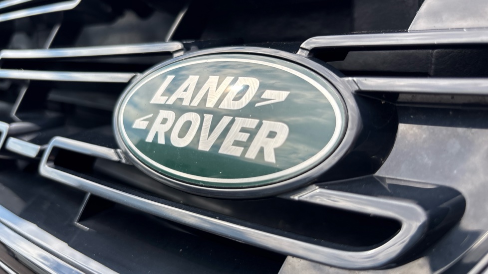 Land Rover Range Rover Evoque 1.5 P270e Edition 5dr Auto Hatchback - Image 39
