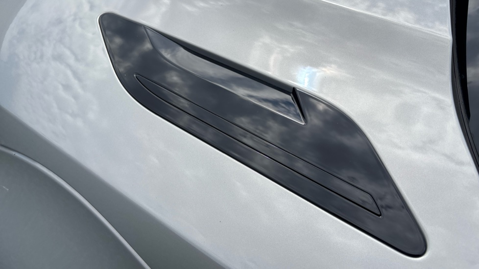 Land Rover Range Rover Evoque 1.5 P270e Edition 5dr Auto Hatchback - Image 41