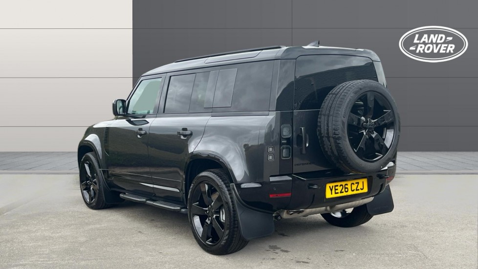 Land Rover Defender 3.0 D350 X-Dynamic HSE 110 5dr Auto Diesel Estate - Image 2