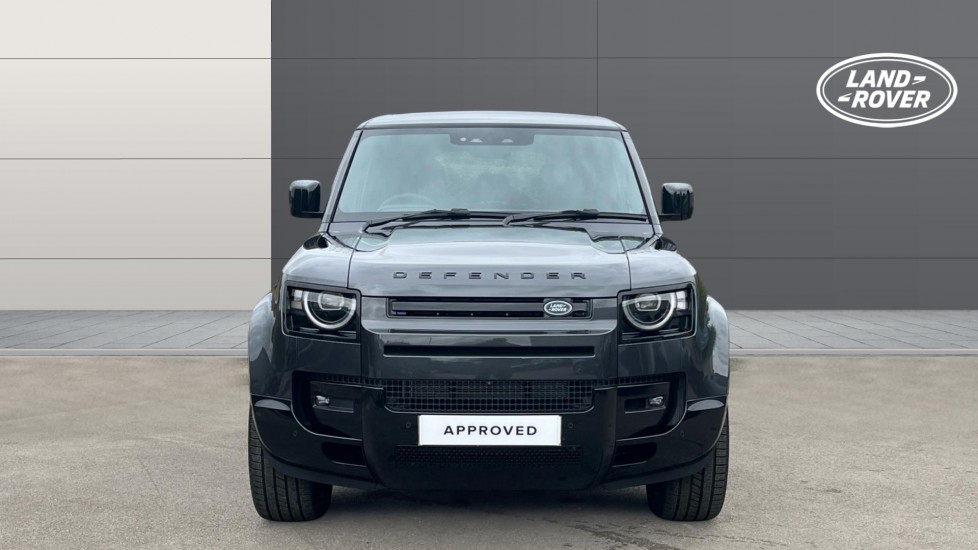 Land Rover Defender 3.0 D350 X-Dynamic HSE 110 5dr Auto Diesel Estate - Image 7