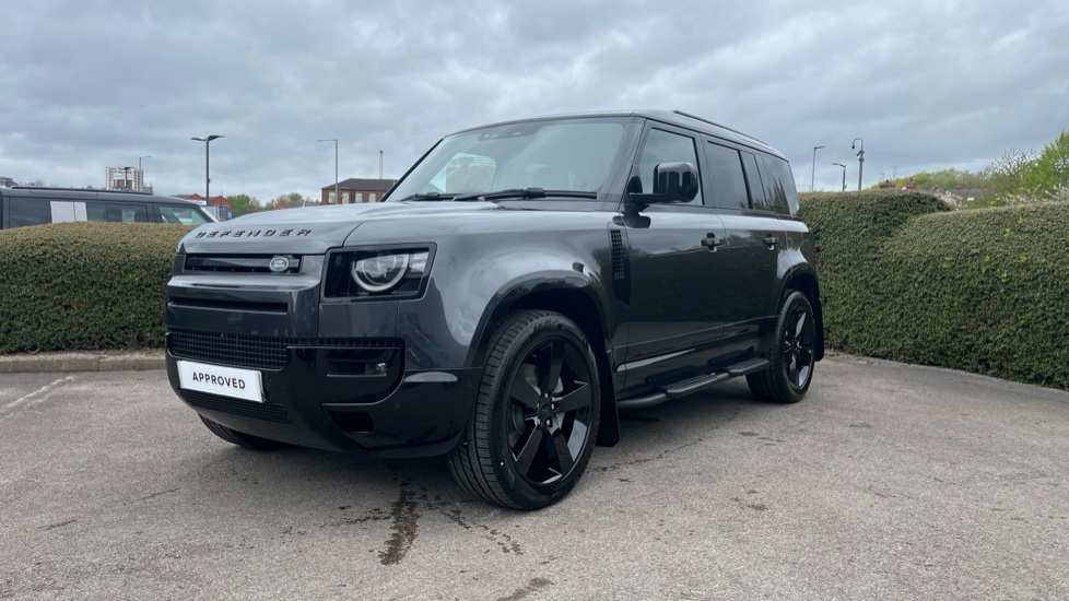 Land Rover Defender 3.0 D350 X-Dynamic HSE 110 5dr Auto Diesel Estate - Image 56