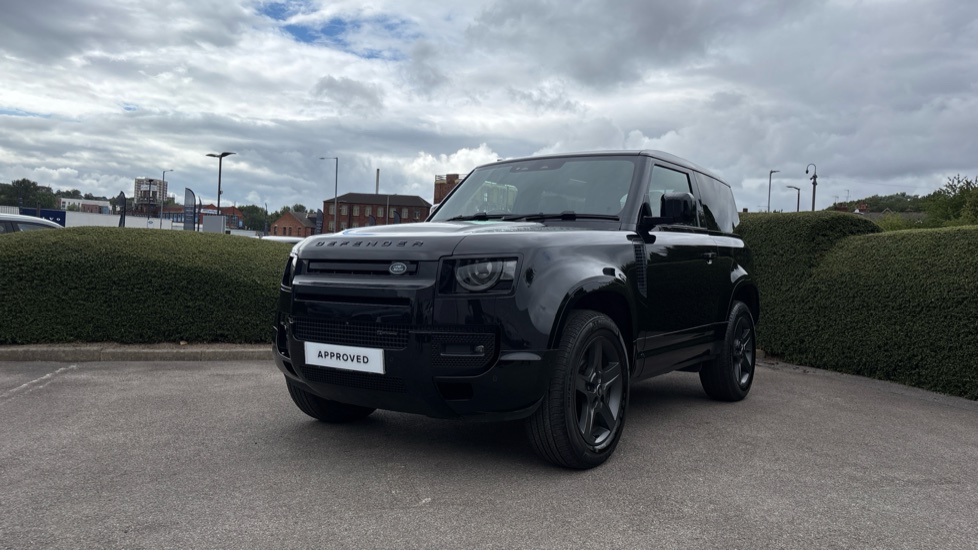 Land Rover Defender 3.0 D250 X-Dynamic SE 90 3dr Auto Diesel Estate - Image 45