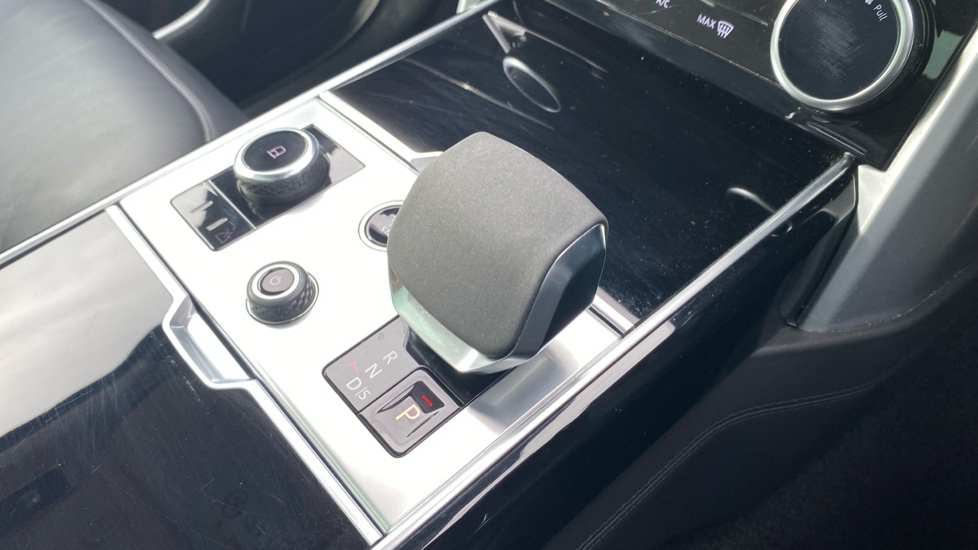 Land Rover Range Rover 3.0 D350 Autobiography 4dr Auto Diesel Estate - Image 13