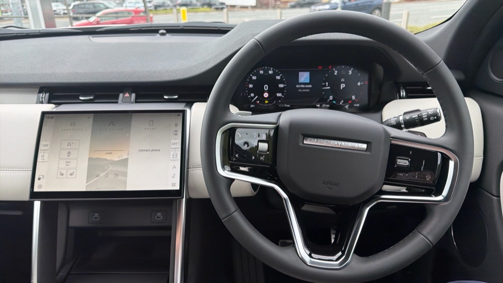 Land Rover Discovery Sport 2.0 D200 Landmark 5dr Auto [5 Seat] Diesel Station Wagon - Image 15