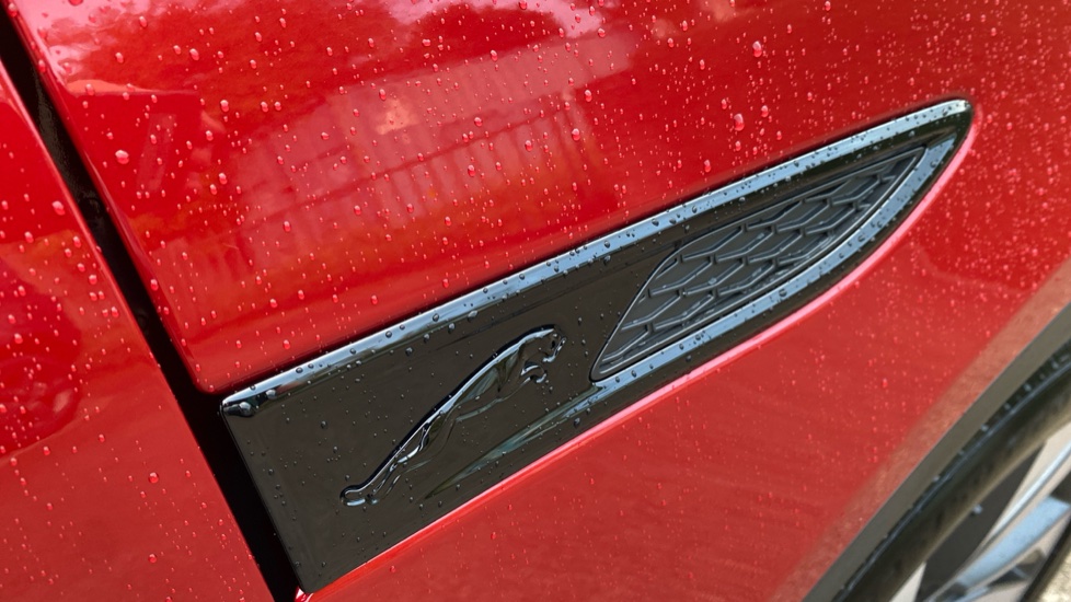 Jaguar E-Pace 2.0 D200 R-Dynamic HSE Black 5dr Auto Diesel Estate - Image 20