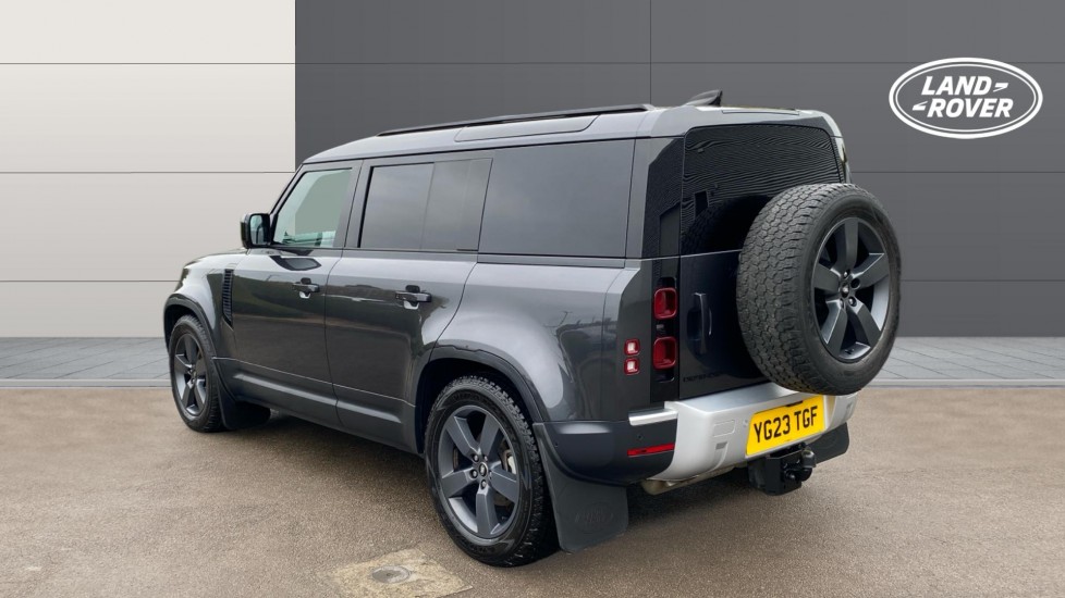 Land Rover Defender 110 Diesel 3.0 D250 Hard Top HSE Auto - Image 2