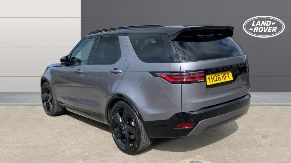 Land Rover Discovery 3.0 D350 Dynamic HSE 5dr Auto Diesel Station Wagon - Image 2