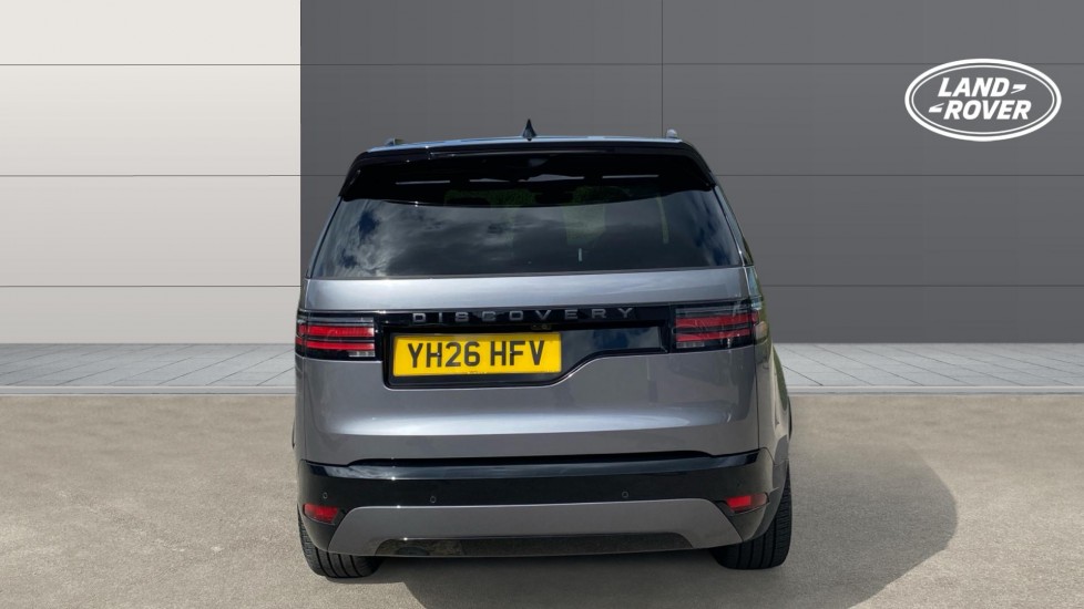 Land Rover Discovery 3.0 D350 Dynamic HSE 5dr Auto Diesel Station Wagon - Image 6