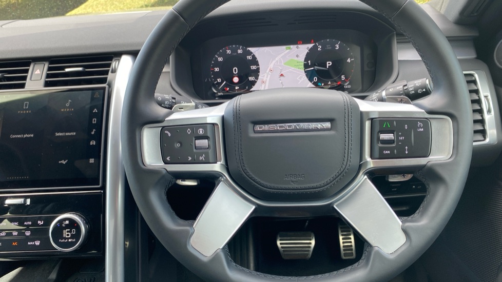 Land Rover Discovery 3.0 D350 Dynamic HSE 5dr Auto Diesel Station Wagon - Image 15