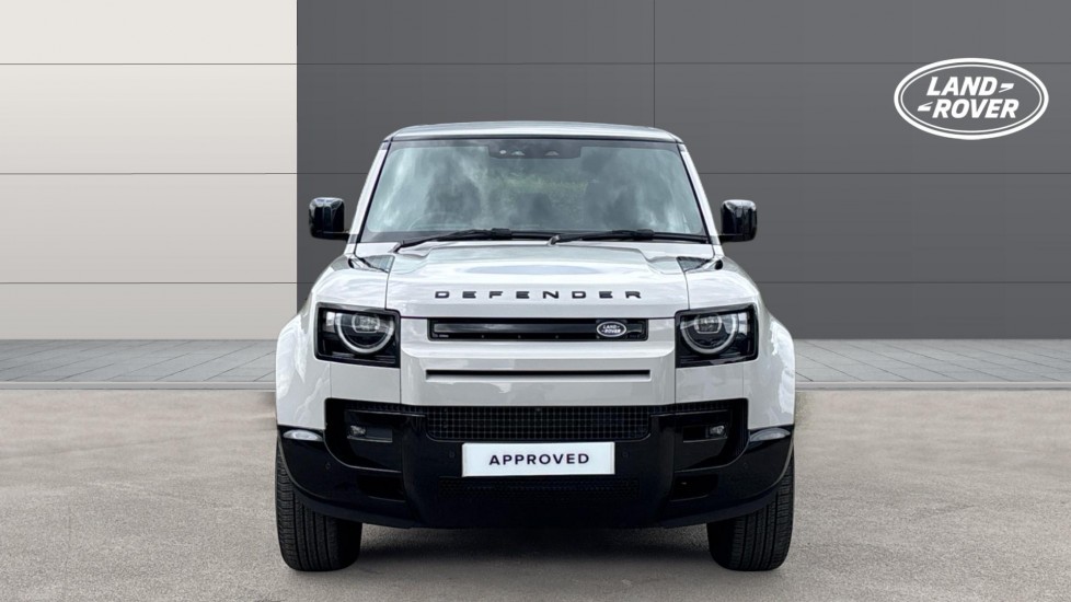 Land Rover Defender 3.0 D350 X-Dynamic SE 110 5dr Auto Diesel Estate - Image 7