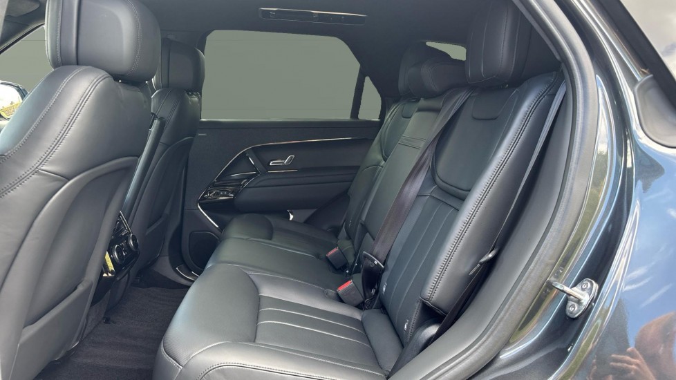 Land Rover Range Rover Sport 3.0 P400 Autobiography 5dr Auto Petrol Estate - Image 4