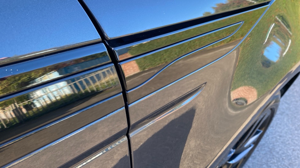 Land Rover Range Rover Evoque 2.0 D200 Autobiography 5dr Auto Diesel Hatchback - Image 20