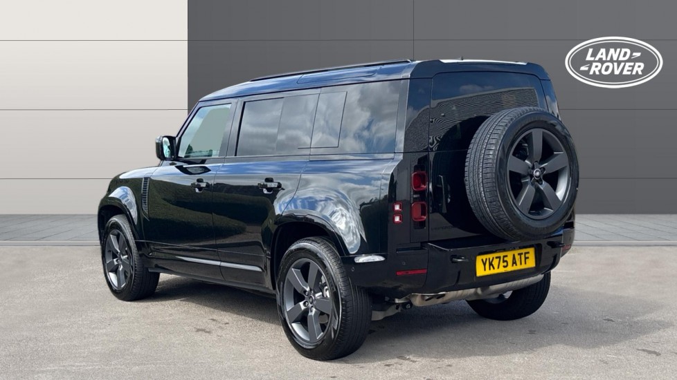 Land Rover Defender 3.0 D250 X-Dynamic HSE 110 5dr Auto Diesel Estate - Image 2