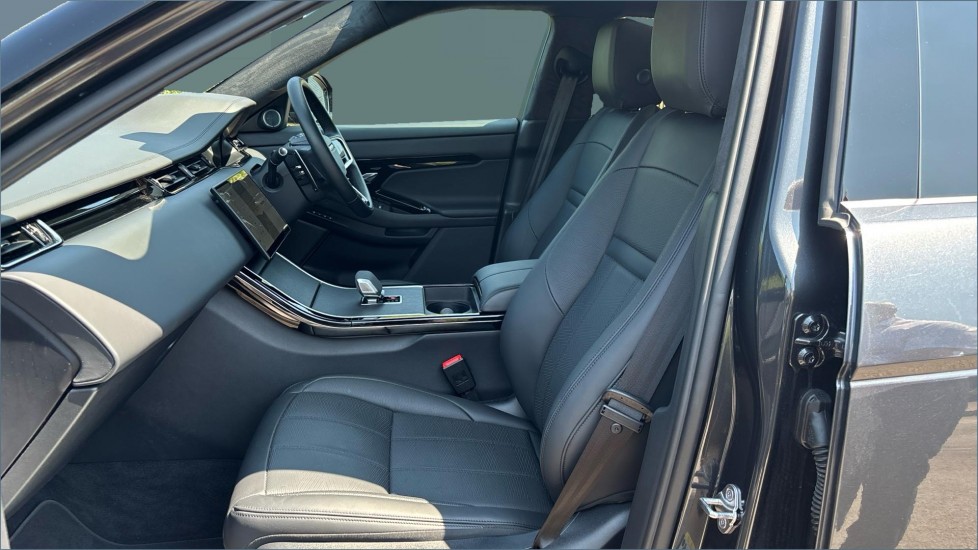 Land Rover Range Rover Evoque 2.0 D200 Autobiography 5dr Auto [Revised] Diesel Hatchback - Image 3