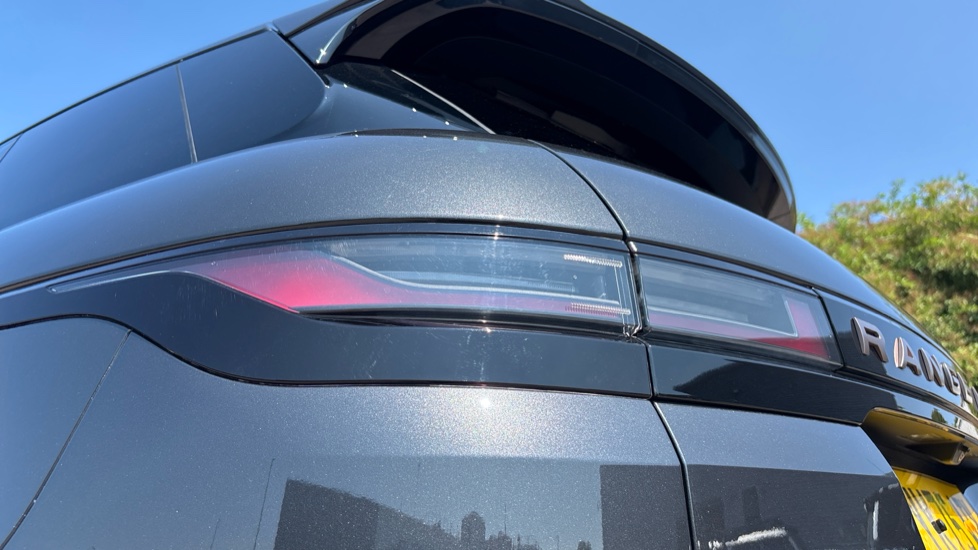 Land Rover Range Rover Evoque 2.0 D200 Autobiography 5dr Auto [Revised] Diesel Hatchback - Image 19