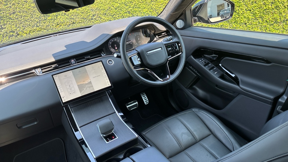 Land Rover Range Rover Evoque 2.0 D200 Autobiography 5dr Auto [Revised] Diesel Hatchback - Image 24