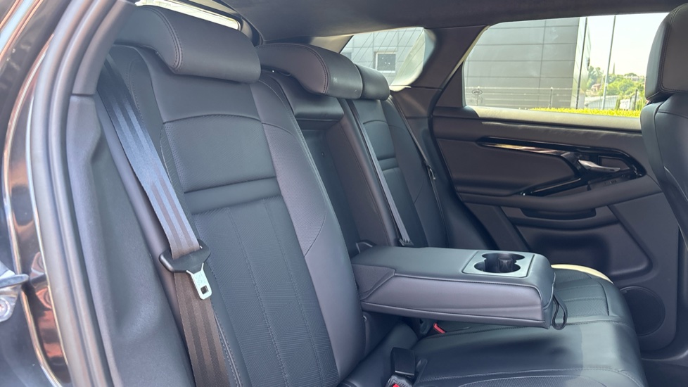 Land Rover Range Rover Evoque 2.0 D200 Autobiography 5dr Auto [Revised] Diesel Hatchback - Image 28