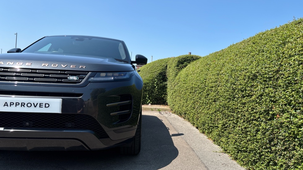 Land Rover Range Rover Evoque 2.0 D200 Autobiography 5dr Auto [Revised] Diesel Hatchback - Image 39