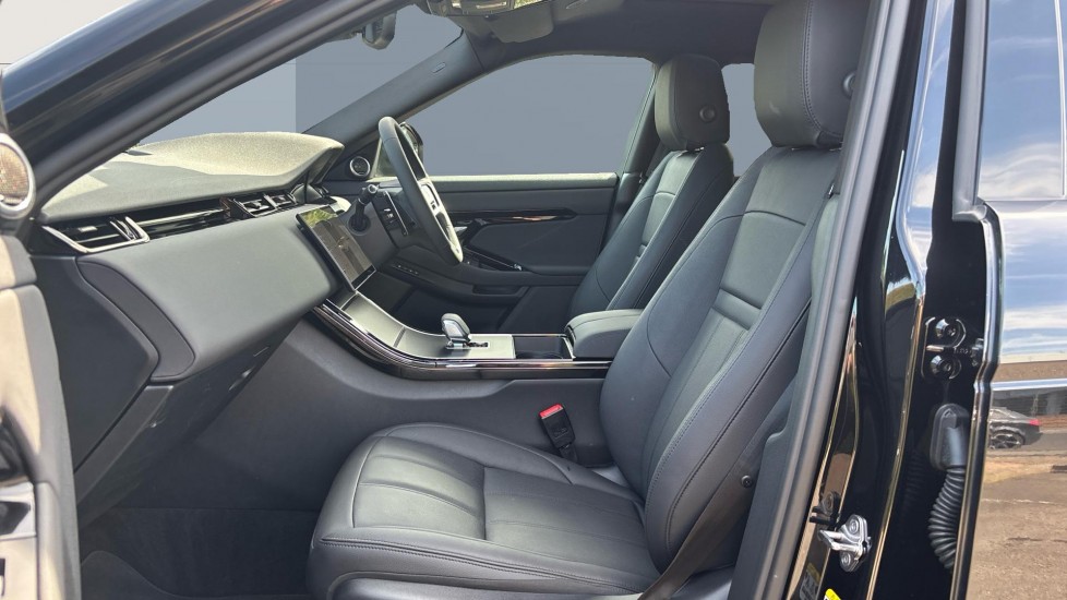 Land Rover Range Rover Evoque 2.0 D200 Dynamic SE 5dr Auto Diesel Hatchback - Image 3