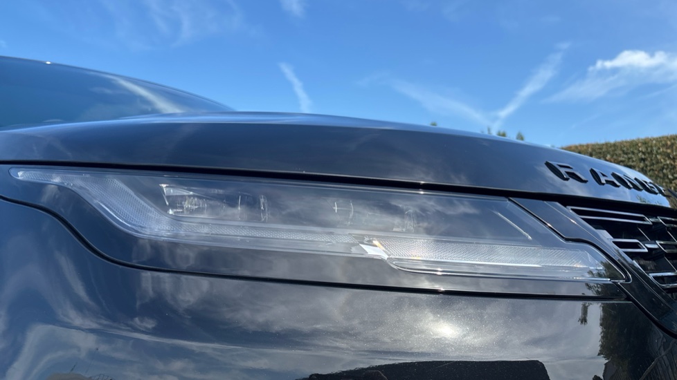 Land Rover Range Rover Evoque 2.0 D200 Dynamic SE 5dr Auto Diesel Hatchback - Image 17
