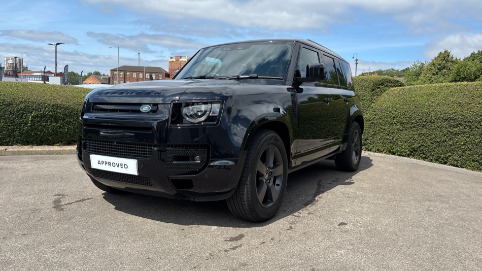 Land Rover Defender 3.0 D350 X-Dynamic HSE 110 5dr Auto Diesel Estate - Image 47
