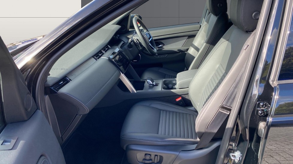 Land Rover Discovery Sport 2.0 D200 Landmark 5dr Auto [5 Seat] Diesel Station Wagon - Image 3
