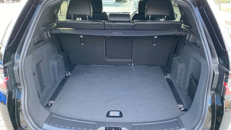 Land Rover Discovery Sport 2.0 D200 Landmark 5dr Auto [5 Seat] Diesel Station Wagon - Image 10