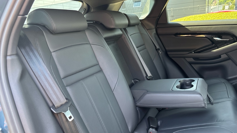 Land Rover Range Rover Evoque 2.0 D200 Autobiography 5dr Auto [Revised] Diesel Hatchback - Image 28