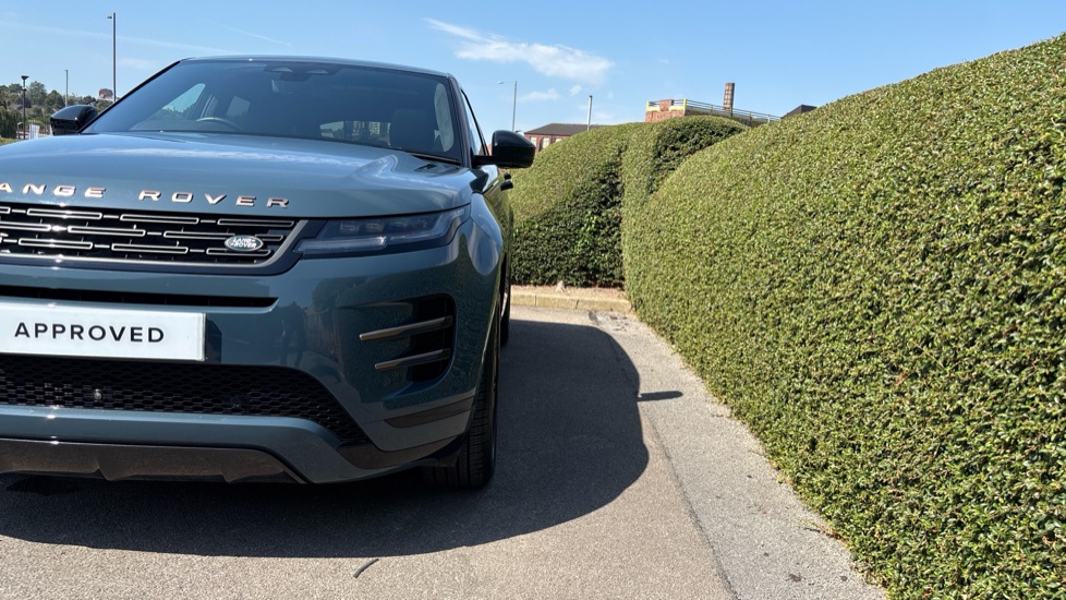 Land Rover Range Rover Evoque 2.0 D200 Autobiography 5dr Auto [Revised] Diesel Hatchback - Image 36