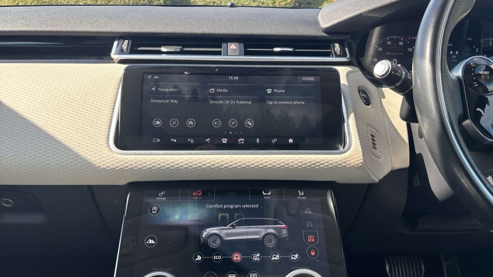Land Rover Range Rover Velar 2.0 D240 R-Dynamic SE 5dr Auto Diesel Estate - Image 14