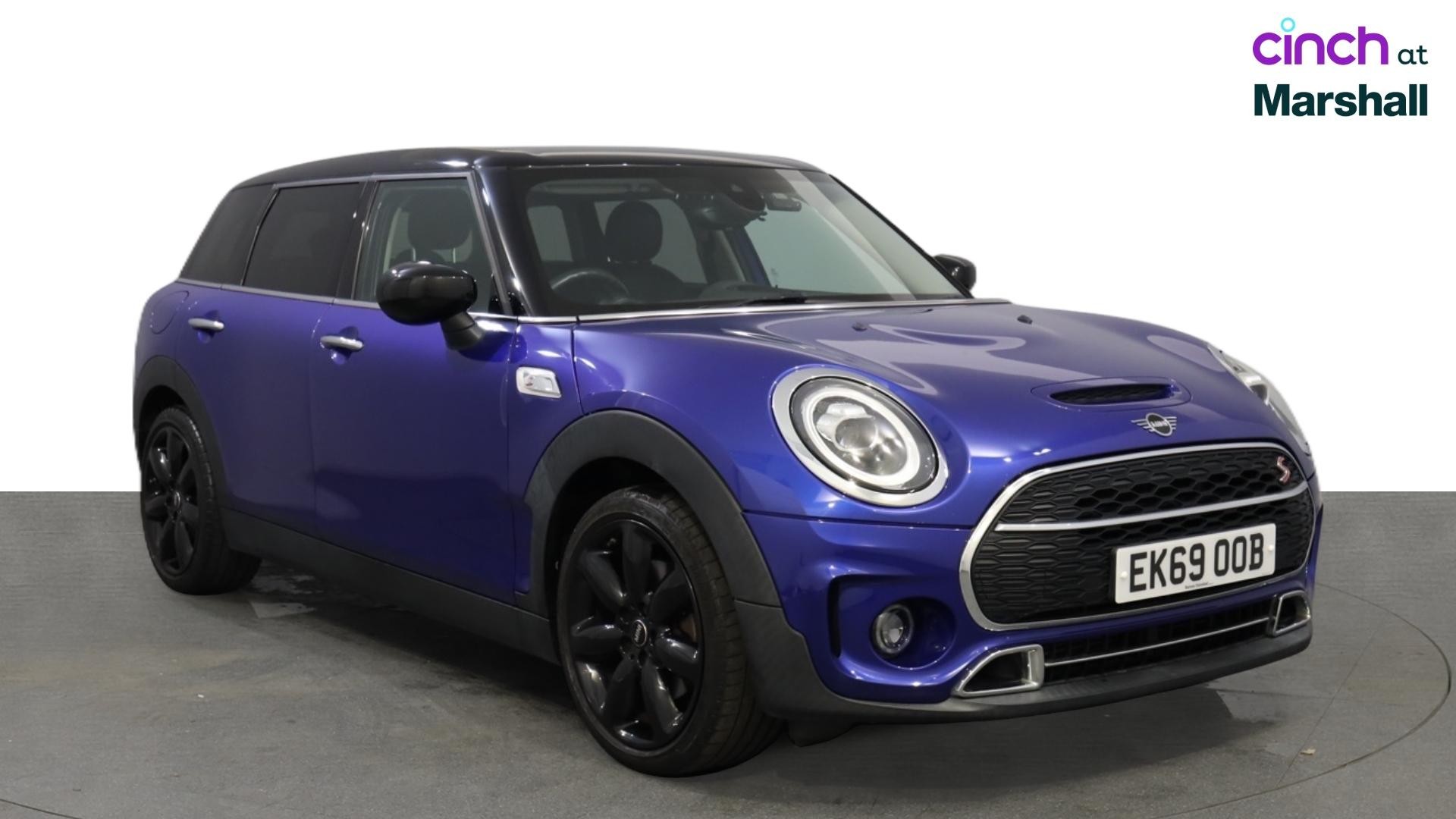 MINI Clubman listing photo