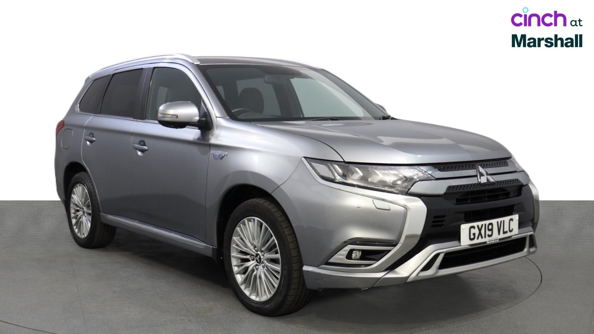 Mitsubishi Outlander listing photo