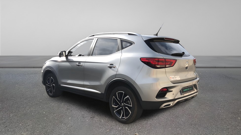 MG ZS ZS LUXURY 1.5 MT 5P