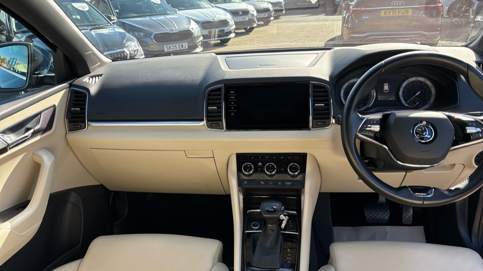 Skoda Karoq 1.5 TSI Edition 5dr DSG Petrol Estate - Image 9