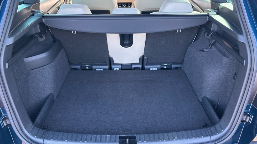 Skoda Karoq 1.5 TSI Edition 5dr DSG Petrol Estate - Image 20