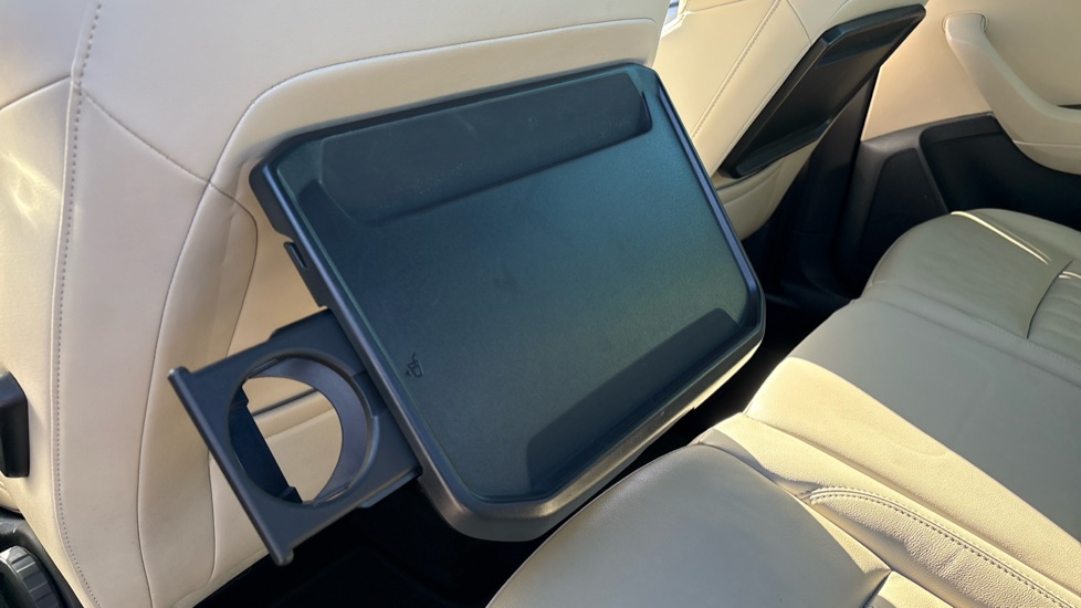 Skoda Karoq 1.5 TSI Edition 5dr DSG Petrol Estate - Image 23