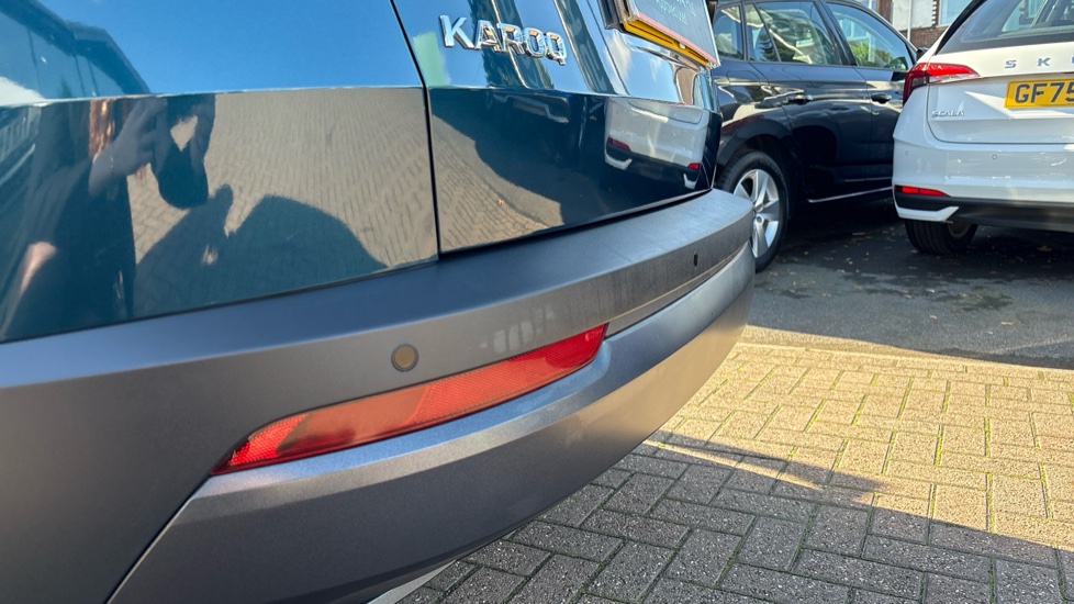 Skoda Karoq 1.5 TSI Edition 5dr DSG Petrol Estate - Image 40