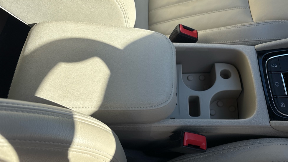 Skoda Karoq 1.5 TSI Edition 5dr DSG Petrol Estate - Image 55