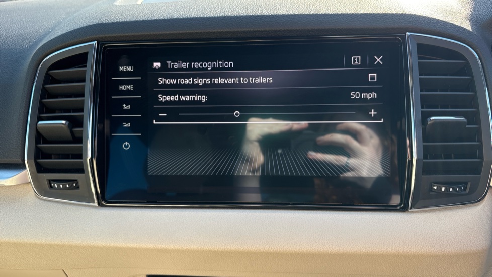 Skoda Karoq 1.5 TSI Edition 5dr DSG Petrol Estate - Image 72