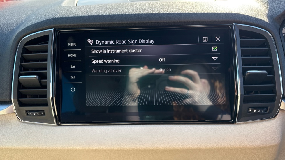 Skoda Karoq 1.5 TSI Edition 5dr DSG Petrol Estate - Image 75