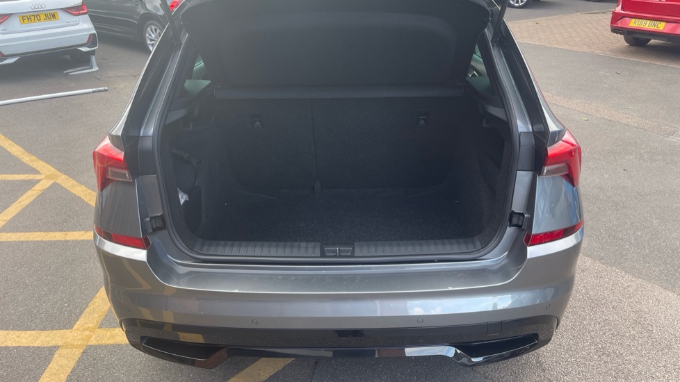 Skoda Kamiq 1.0 TSI 110 Monte Carlo 5dr DSG Petrol Hatchback - Image 20