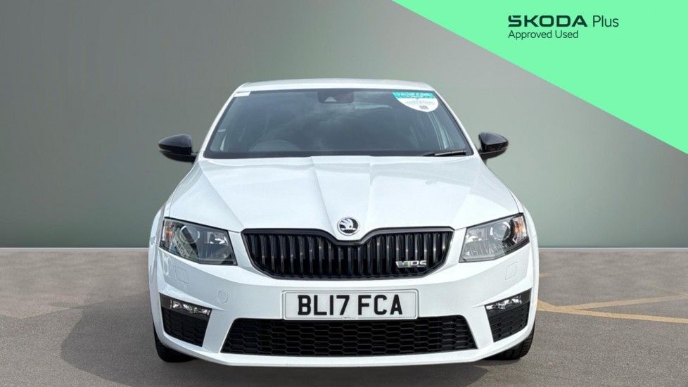 Skoda Octavia 2.0 TDI CR vRS 5dr DSG Diesel Hatchback - Image 7