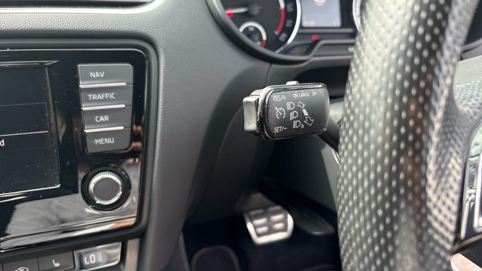 Skoda Octavia 2.0 TDI CR vRS 5dr DSG Diesel Hatchback - Image 42