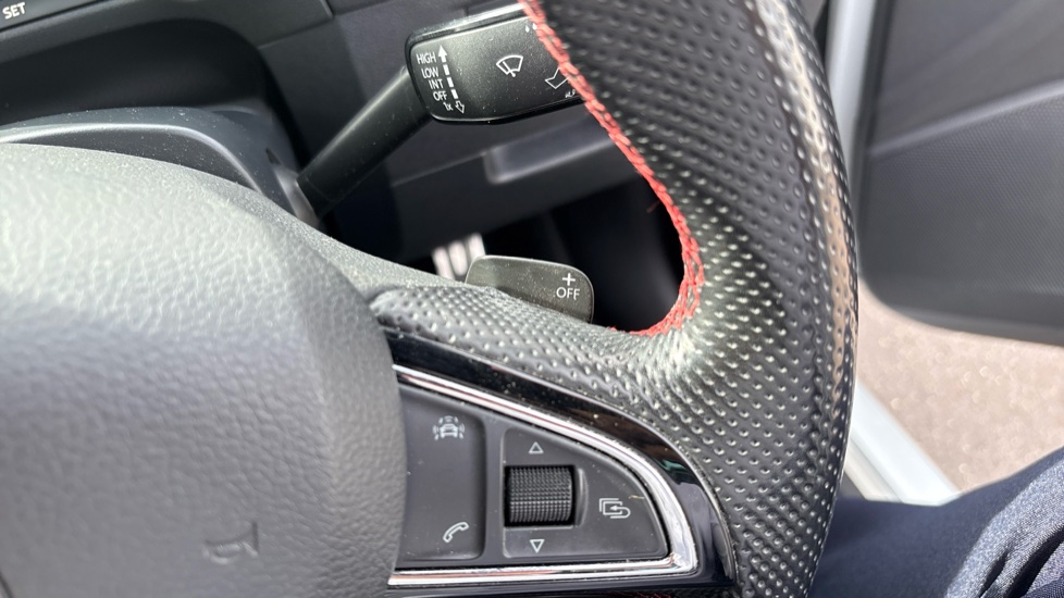 Skoda Octavia 2.0 TDI CR vRS 5dr DSG Diesel Hatchback - Image 43
