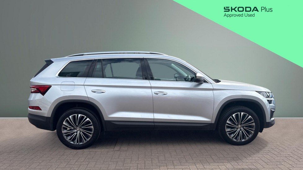 Skoda Kodiaq 1.5 TSI SE L Executive 5dr DSG [7 Seat] Petrol Estate - Image 4