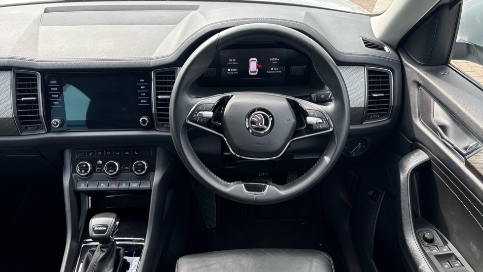 Skoda Kodiaq 1.5 TSI SE L Executive 5dr DSG [7 Seat] Petrol Estate - Image 10