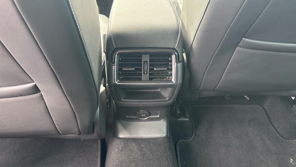 Skoda Kodiaq 1.5 TSI SE L Executive 5dr DSG [7 Seat] Petrol Estate - Image 22