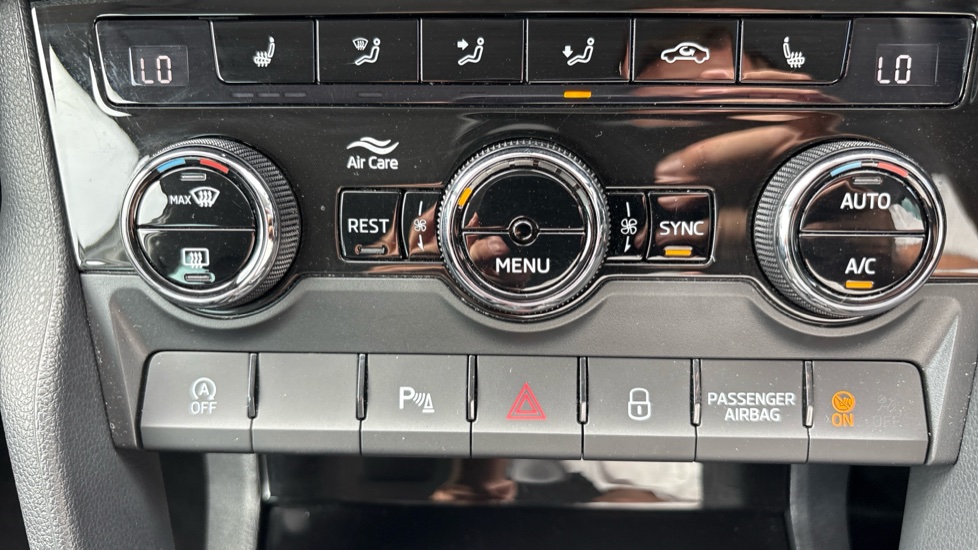 Skoda Kodiaq 1.5 TSI SE L Executive 5dr DSG [7 Seat] Petrol Estate - Image 37