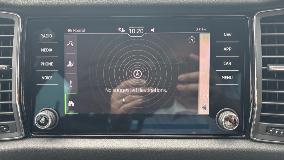 Skoda Kodiaq 1.5 TSI SE L Executive 5dr DSG [7 Seat] Petrol Estate - Image 38